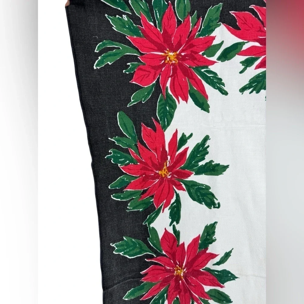 Vintage Vera Neumann pointsetta holiday tablecloth size 47 x 51